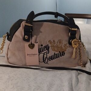 NWT Juicy Couture Cream and Black Satchel with Blush SOFT